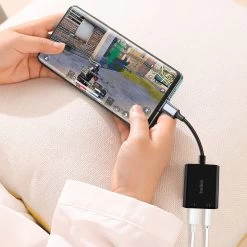 Adaptateur USB-C Vers USB-C 60W + Jack 3.5mm Femelle Charge + Audio, Belkin - Noir -Musique recherchée. ada blk c2c35 4