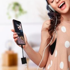 Adaptateur USB-C Vers USB-C 60W + Jack 3.5mm Femelle Charge + Audio, Belkin - Noir -Musique recherchée. ada blk c2c35 6