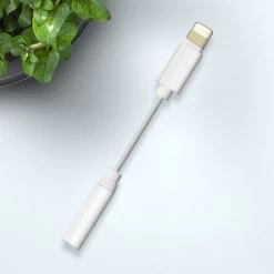 Adaptateur Audio IPhone Lightning Mâle Vers Jack 3.5mm Femelle Blanc 15 Adaptateur Audio IPhone Lightning Mâle Vers Jack 3.5mm Femelle Blanc -Musique recherchée. adajack ip5 5
