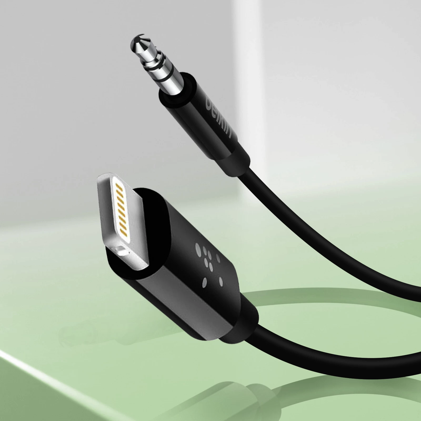 Câble Audio IPhone Lightning MFi Vers Jack 3,5mm Haute Qualité 1.8m, Belkin - Noir 4 Câble Audio IPhone Lightning MFi Vers Jack 3,5mm Haute Qualité 1.8m, Belkin - Noir – Image 2