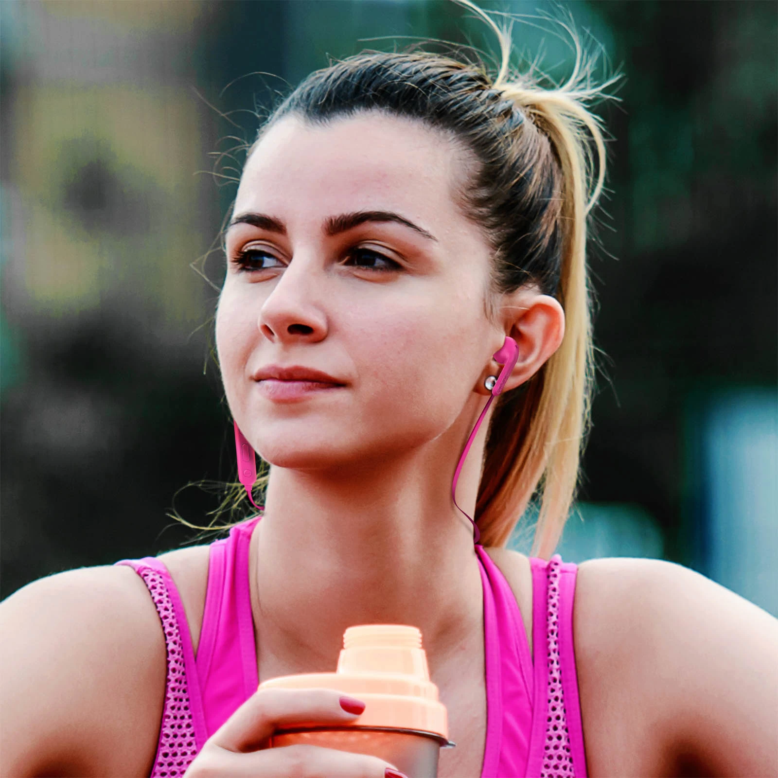 Écouteurs Filaire Bluetooth Defunc, Contour Oreille Télécommande Microphone, Autonomie 5h - Rose 4 Écouteurs Filaire Bluetooth Defunc, Contour Oreille Télécommande Microphone, Autonomie 5h - Rose – Image 2