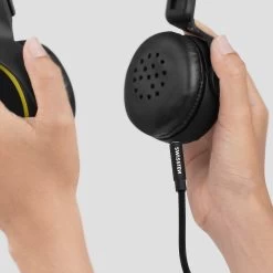 Câble Audio Auxiliaire Jack 3.5mm Mâle / Mâle, Anti-nœuds 1,5m, Swissten - Noir 17 Câble Audio Auxiliaire Jack 3.5mm Mâle / Mâle, Anti-nœuds 1,5m, Swissten - Noir -Musique recherchée. data aux swiss 6