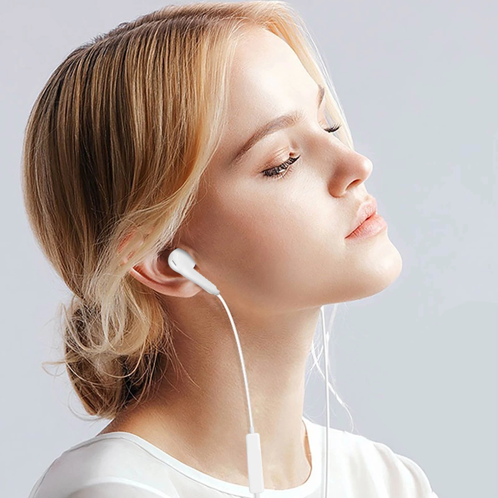 Écouteurs USB-C OnePlus Original, Kit Main Libre - Blanc 4 Écouteurs USB-C OnePlus Original, Kit Main Libre - Blanc – Image 2