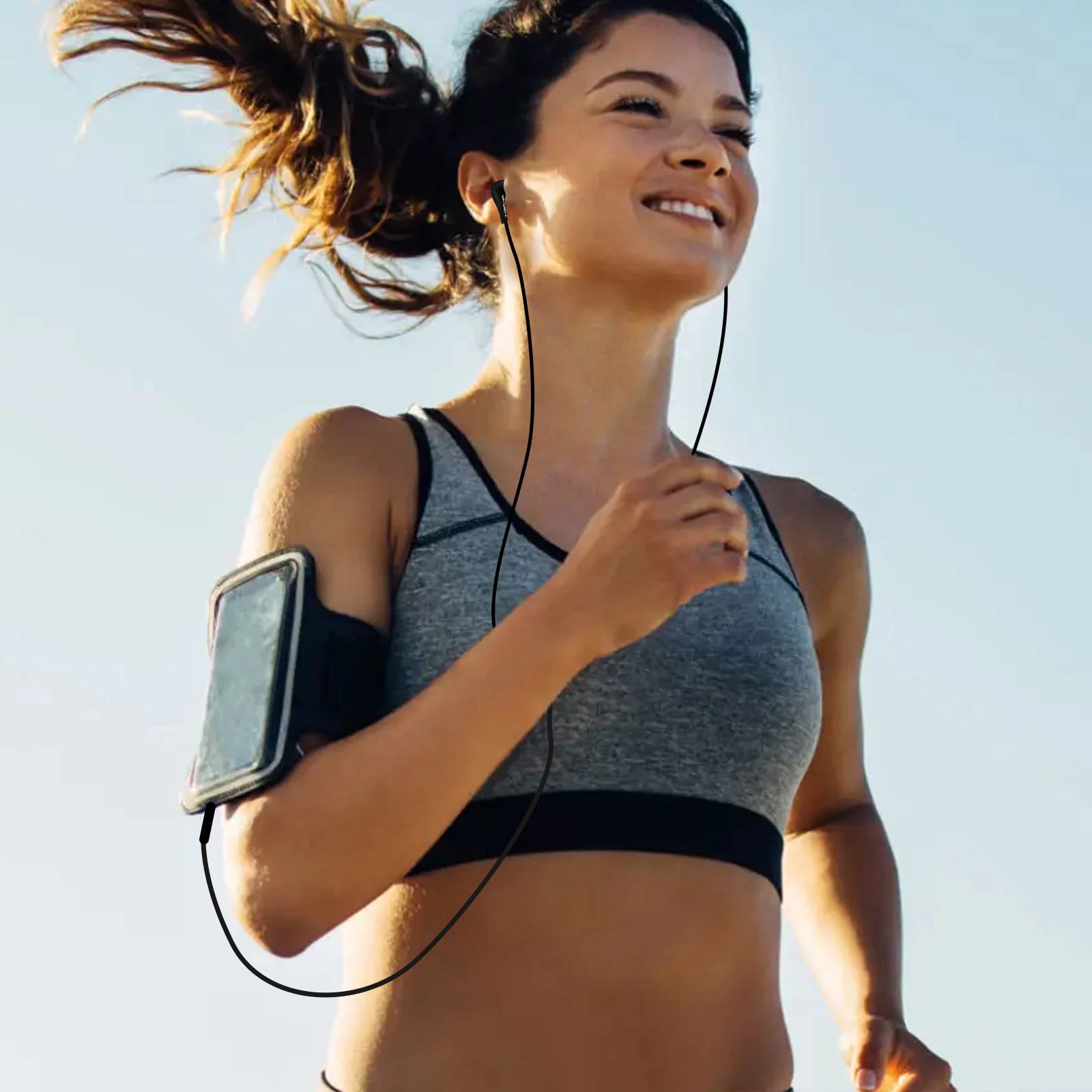 Écouteurs Stéréo Intra-auriculaires, Ultra-légers By Akashi - Noir 6 Écouteurs Stéréo Intra-auriculaires, Ultra-légers By Akashi - Noir – Image 4