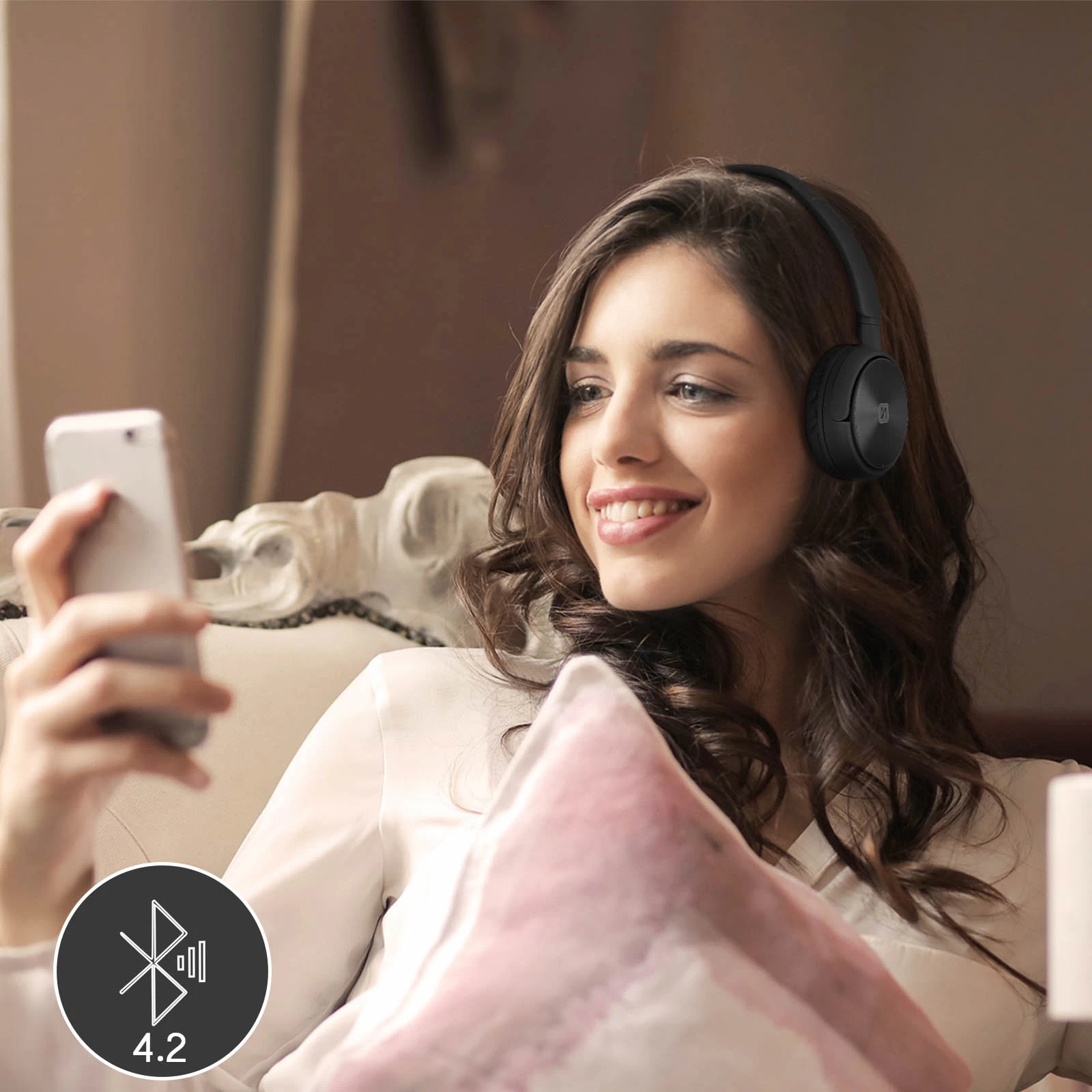 Casque Audio Bluetooth Appels & Musique, Tuner FM Intégré / Port MicroSD , Swissten Trix - Noir 11 Casque Audio Bluetooth Appels & Musique, Tuner FM Intégré / Port MicroSD , Swissten Trix - Noir – Image 9