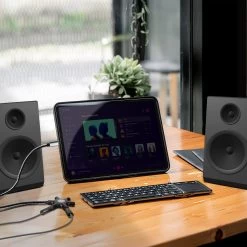 Câble Audio Lightning Vers 5x Prises Jack Femelle, Adaptateur IPhone 5 En 1 LinQ 5 Mètres - Noir 19 Câble Audio Lightning Vers 5x Prises Jack Femelle, Adaptateur IPhone 5 En 1 LinQ 5 Mètres - Noir -Musique recherchée. pat 500 9