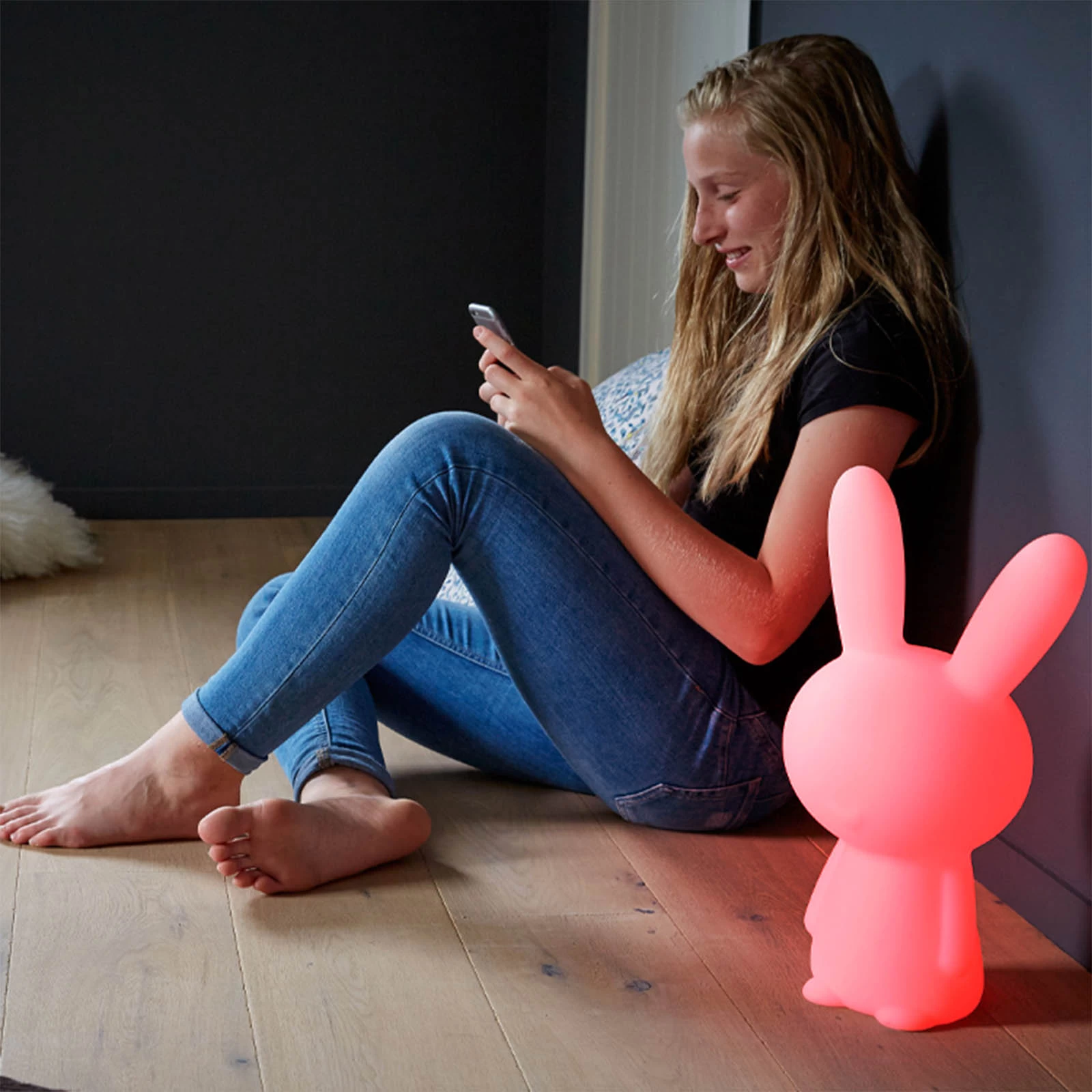 Enceinte Lumineuse Multifonction Bigben, Veilleuse Bluetooth, LED Multicolore - Néon Lapin 5 Enceinte Lumineuse Multifonction Bigben, Veilleuse Bluetooth, LED Multicolore - Néon Lapin – Image 3