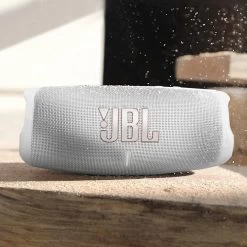 Enceinte Bluetooth JBL Charge 5, Étanche IP67 + Powerbank Intégré - Autonomie 20H - Blanc -Musique recherchée. spik jbl charge5 wh 4