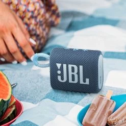 Enceinte Bluetooth JBL Go 3, Étanche IP67 Ultra-compact Avec Son Puissant - Autonomie 5H - Bleu -Musique recherchée. spik jbl go3 bl 6