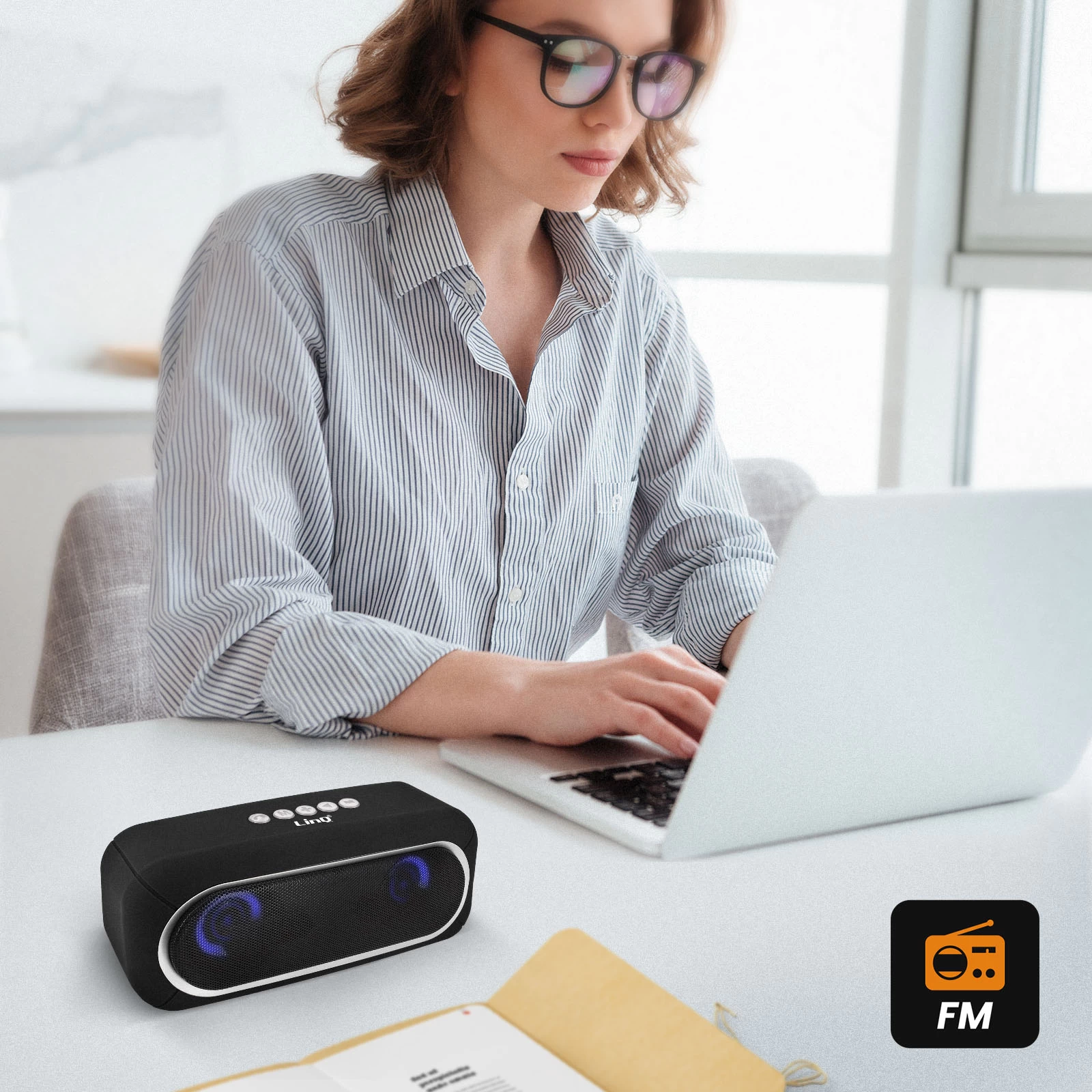 Enceinte Bluetooth Sans-fil, Radio FM à LED, Son Stéréo Puissant 6W LinQ - Noir 5 Enceinte Bluetooth Sans-fil, Radio FM à LED, Son Stéréo Puissant 6W LinQ - Noir – Image 3