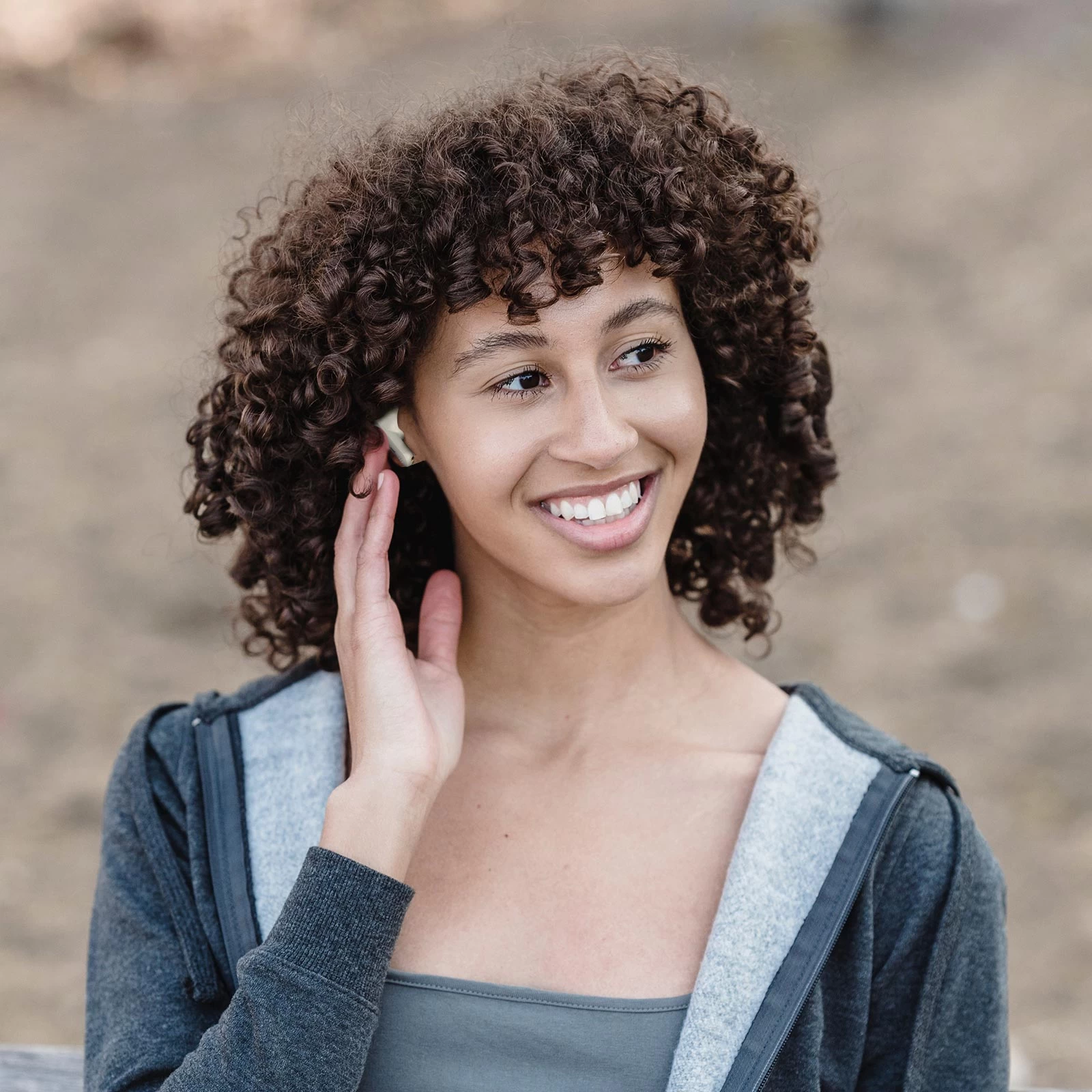 Écouteurs Sans Fil Akashi Avec Boite De Charge, Bluetooth 5.0 Autonomies 20h IPx5 - Blanc 5 Écouteurs Sans Fil Akashi Avec Boite De Charge, Bluetooth 5.0 Autonomies 20h IPx5 - Blanc – Image 3